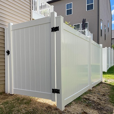 Anne Arundel Vinyl Fence